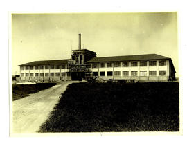[Edifício Prada em construção]